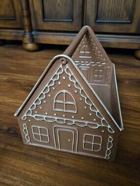 NEW Young's Inc Metal Gingerbread House Caddy, 12 x 8 x 8.5